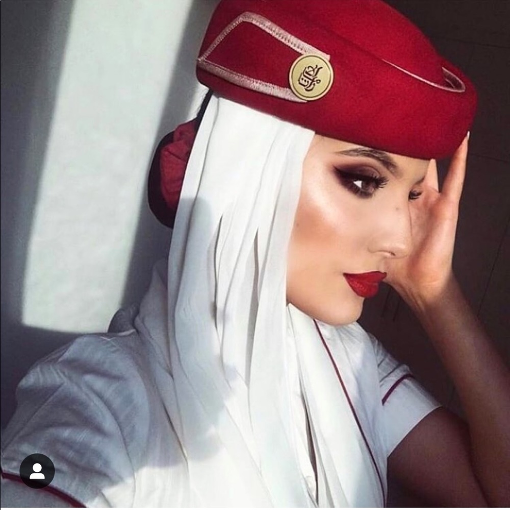 Iconic authentic EMIRATES AIRLINE UNIFORM HAT